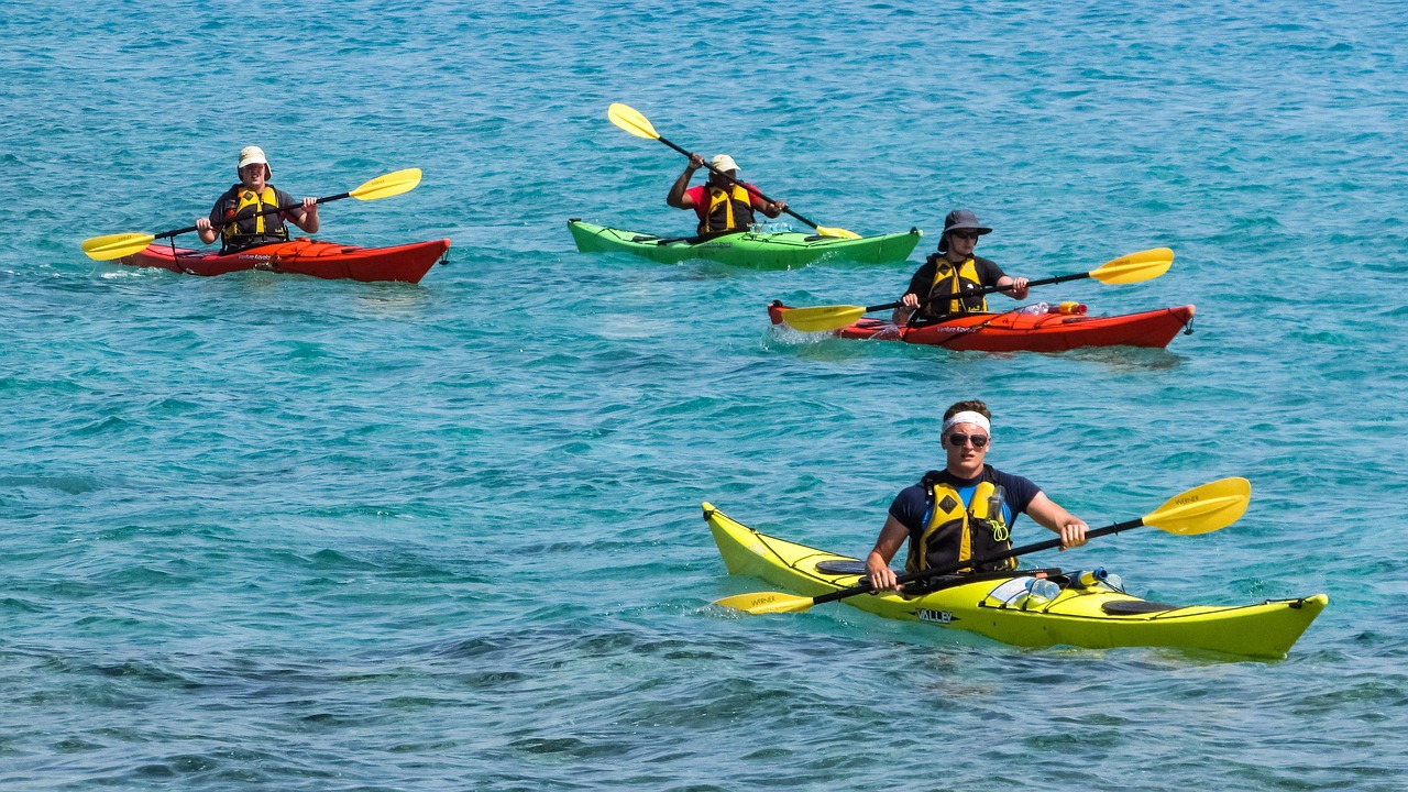 Chèo thuyền kayak